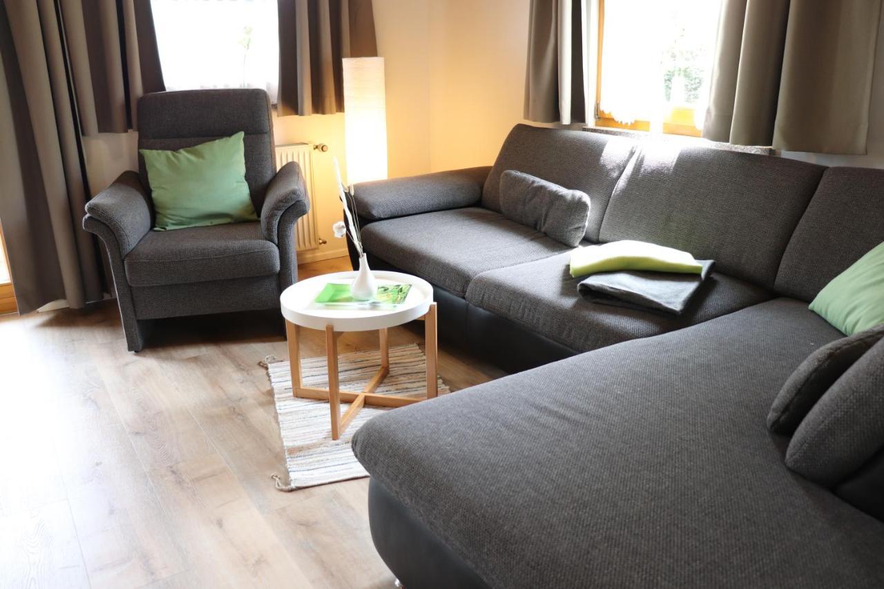 Wohnung #5 Mit Balkon - Zentrale Dennoch Ruhige Lage Mit Terrasse - Stadtbus Vor Der Tuer! New Translation Exteriér fotografie