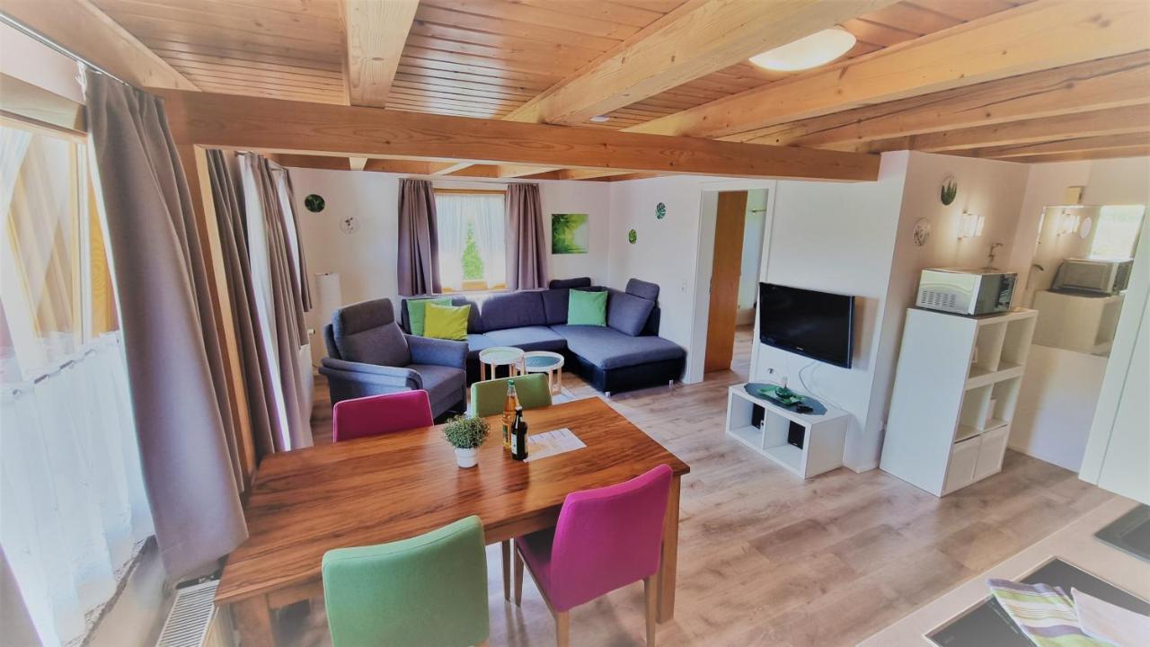 Wohnung #5 Mit Balkon - Zentrale Dennoch Ruhige Lage Mit Terrasse - Stadtbus Vor Der Tuer! New Translation Exteriér fotografie